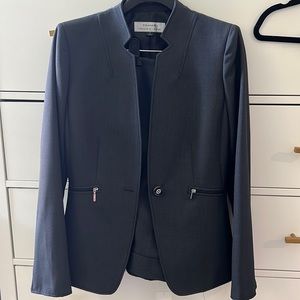 Tahari Pants Suit (2-piece) Size 2